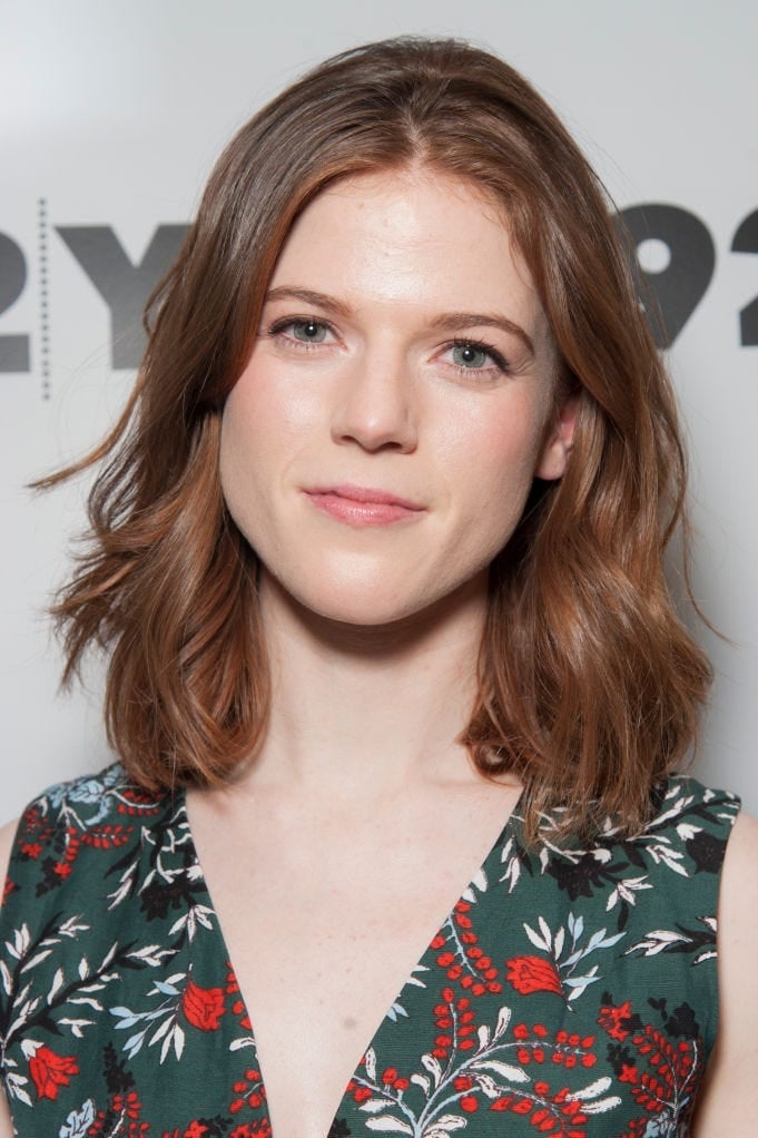 Collarbone Wavy Hair With Red And Lighter Red — Simple Red Highlights