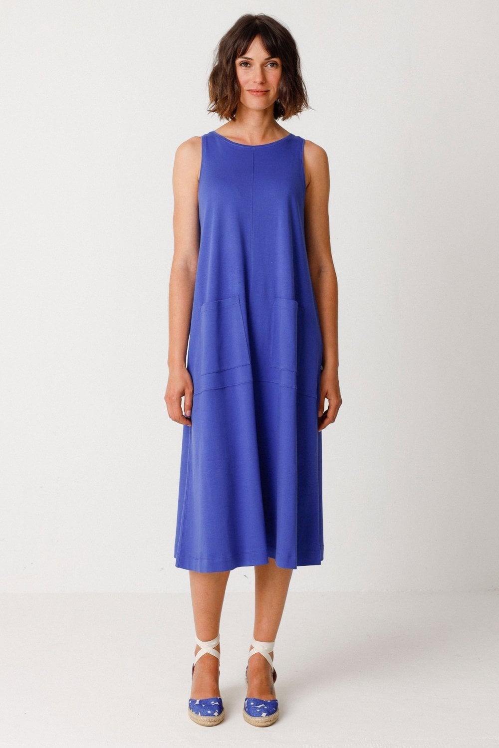 Simple Royal Blue Jersey Midi Dress with Pockets — Simple Royal Blue Outfits