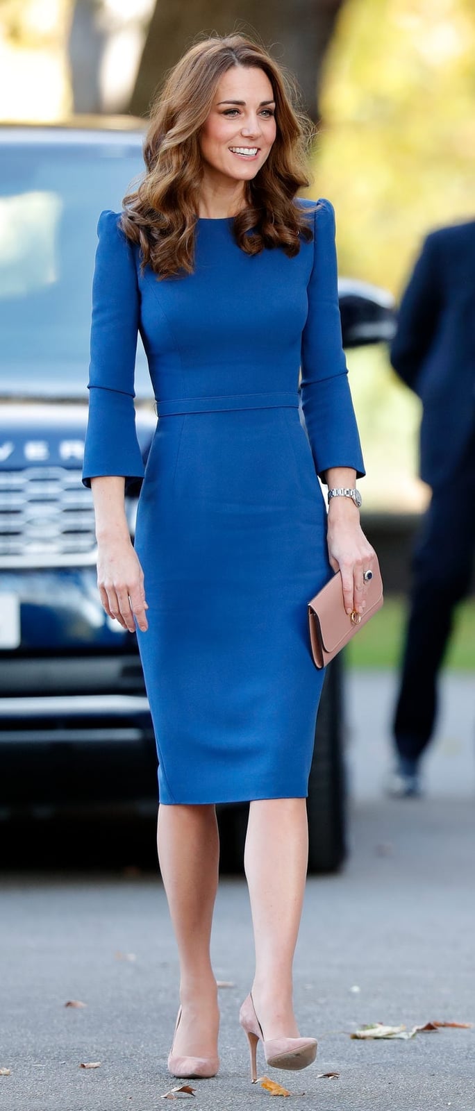 Fitted Royal Blue Midi Dress for Daytime Events, Office-Safe Version — Simple Royal Blue Outfits
