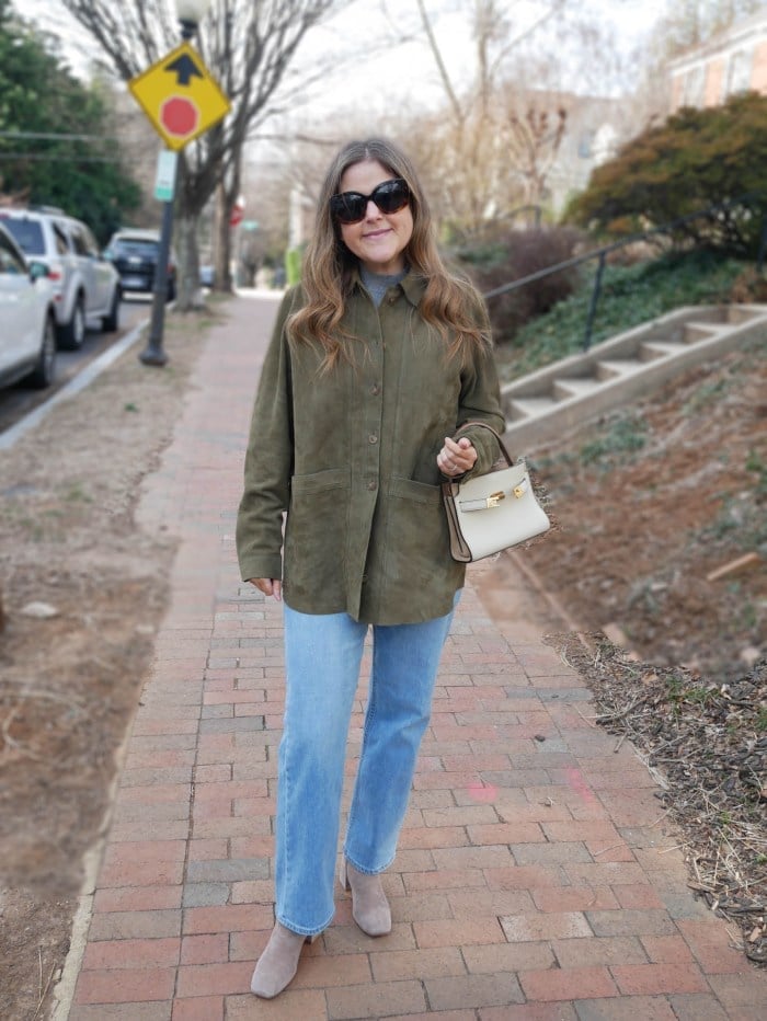 Olive Suede Shacket with Collared Shirt and Beige Handbag — Simple Shacket Outfits