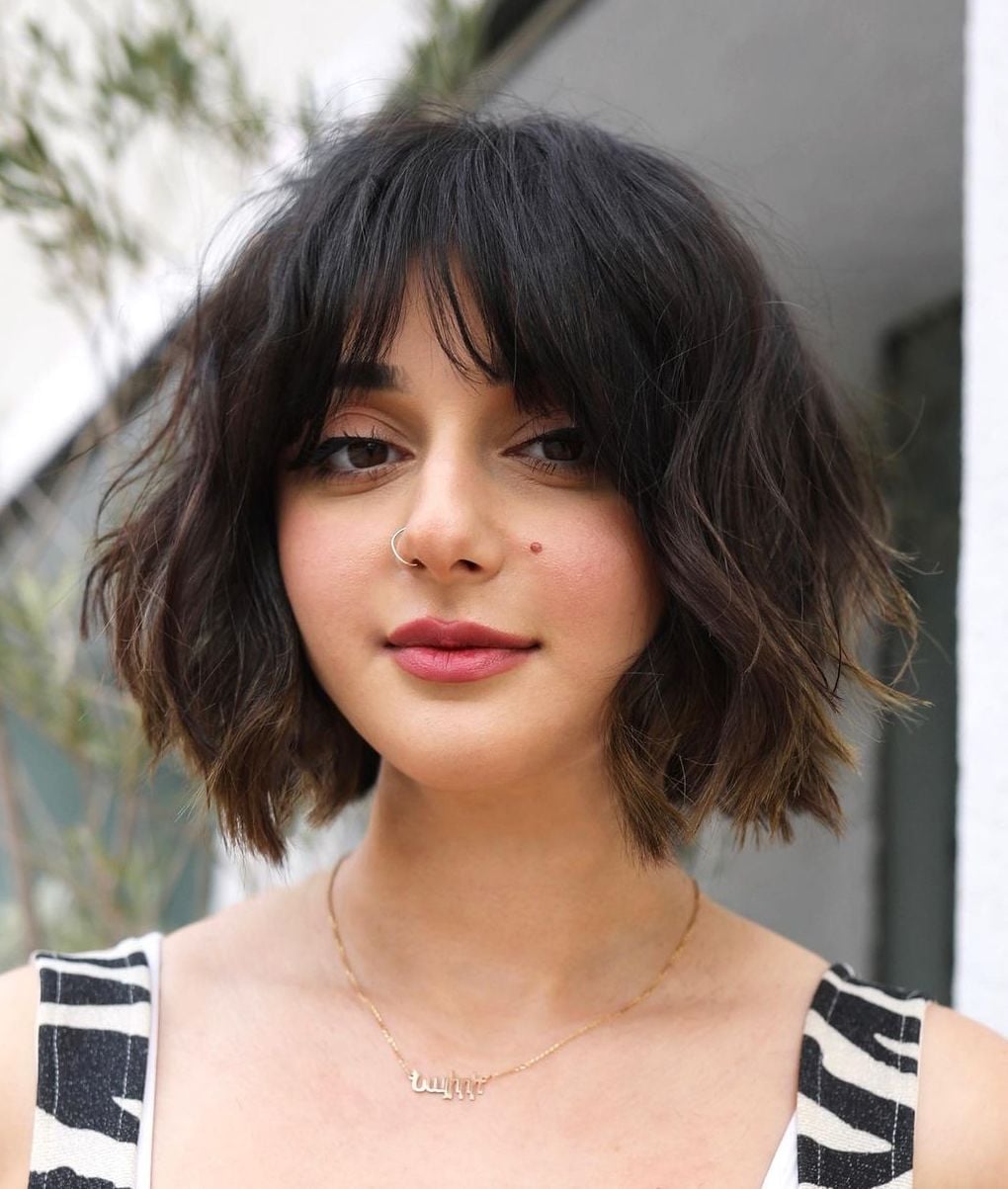 Chin Length Dark Brown Shaggy Bob Full Bangs With Wavy Texture Chin Length Dark Brown Shaggy Bob Full Bangs With Wavy Texture — Simple Shaggy Bob