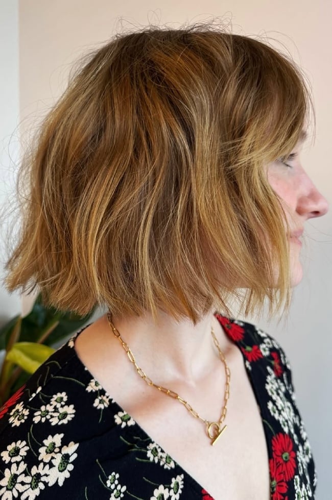 Chin Length Honey Blonde Shaggy Bob Air Dried Chin Length Honey Blonde Shaggy Bob Air Dried — Simple Shaggy Bob