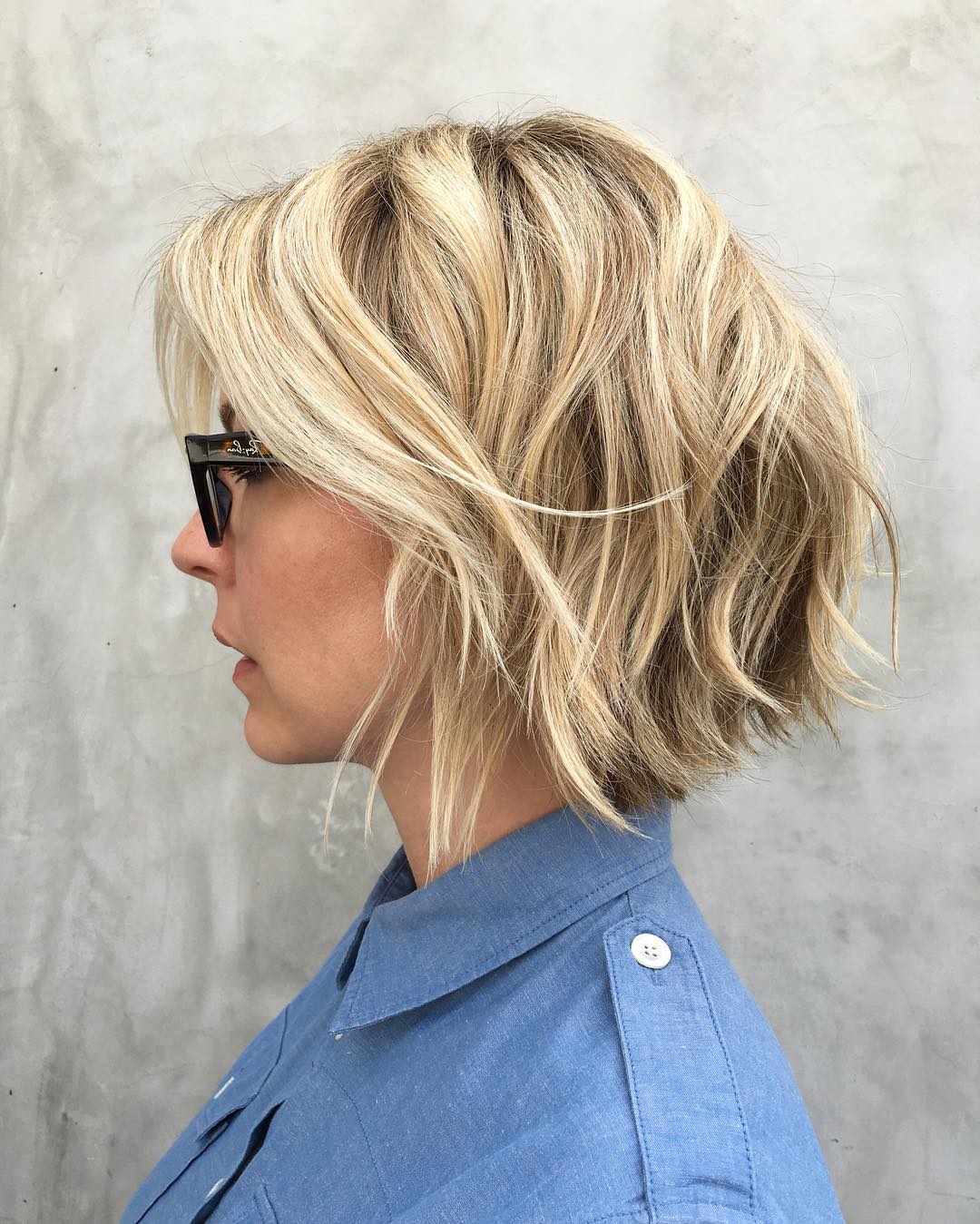 Collarbone Blonde Shaggy Bob Tousled Collarbone Blonde Shaggy Bob Tousled — Simple Shaggy Bob
