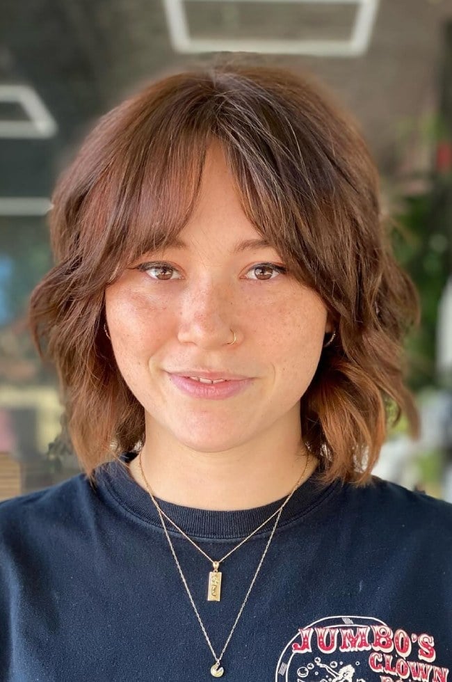 Medium Brown Collarbone Shaggy Bob With Soft Layers — Simple Shaggy Bob Haircut