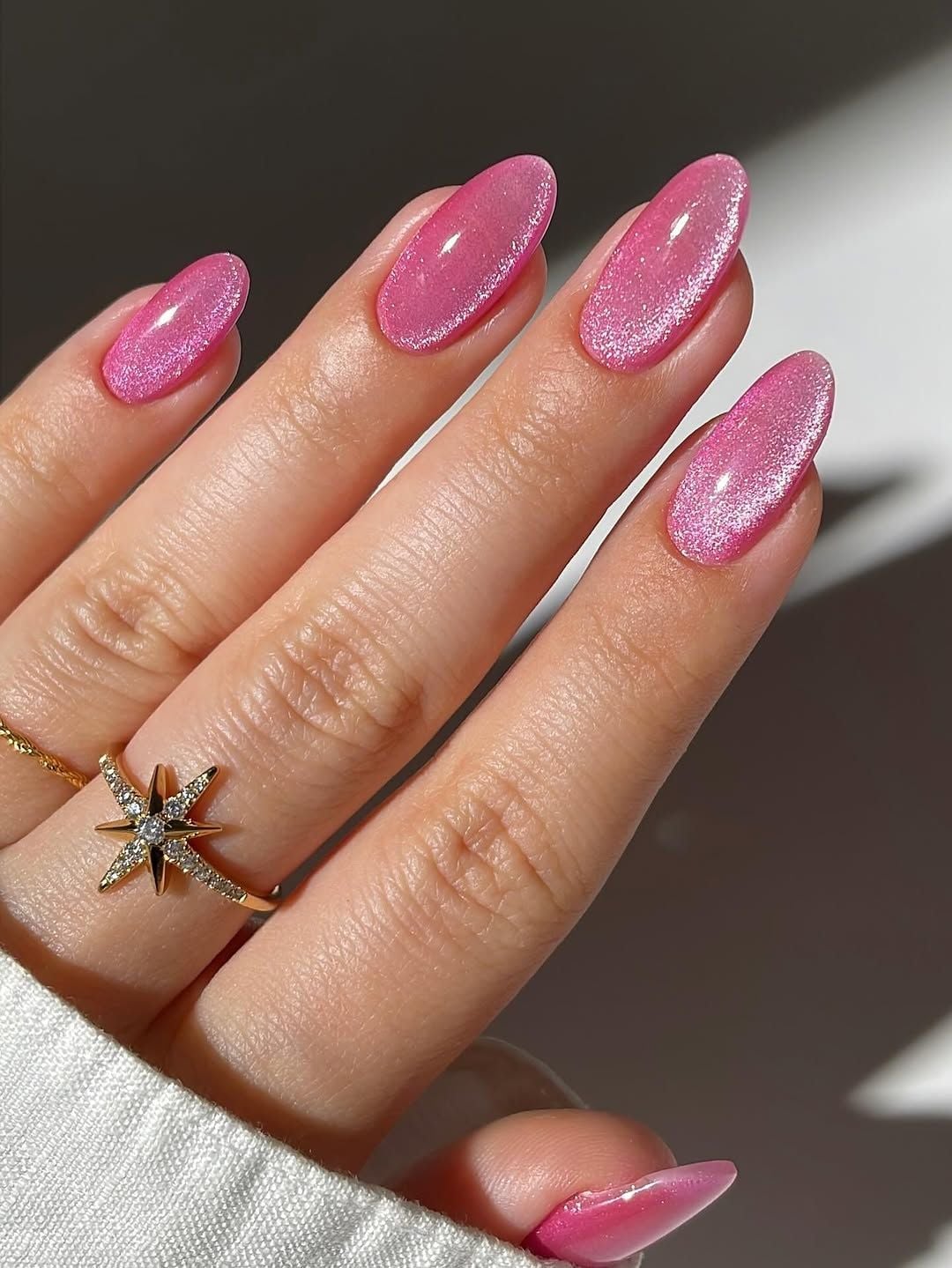Bright Pink Fine Glitter Shimmer Short Oval Nails, Close-Up Take Bright Pink Fine Glitter Shimmer Short Oval Nails, Close-Up Take — Simple Shimmer Nails