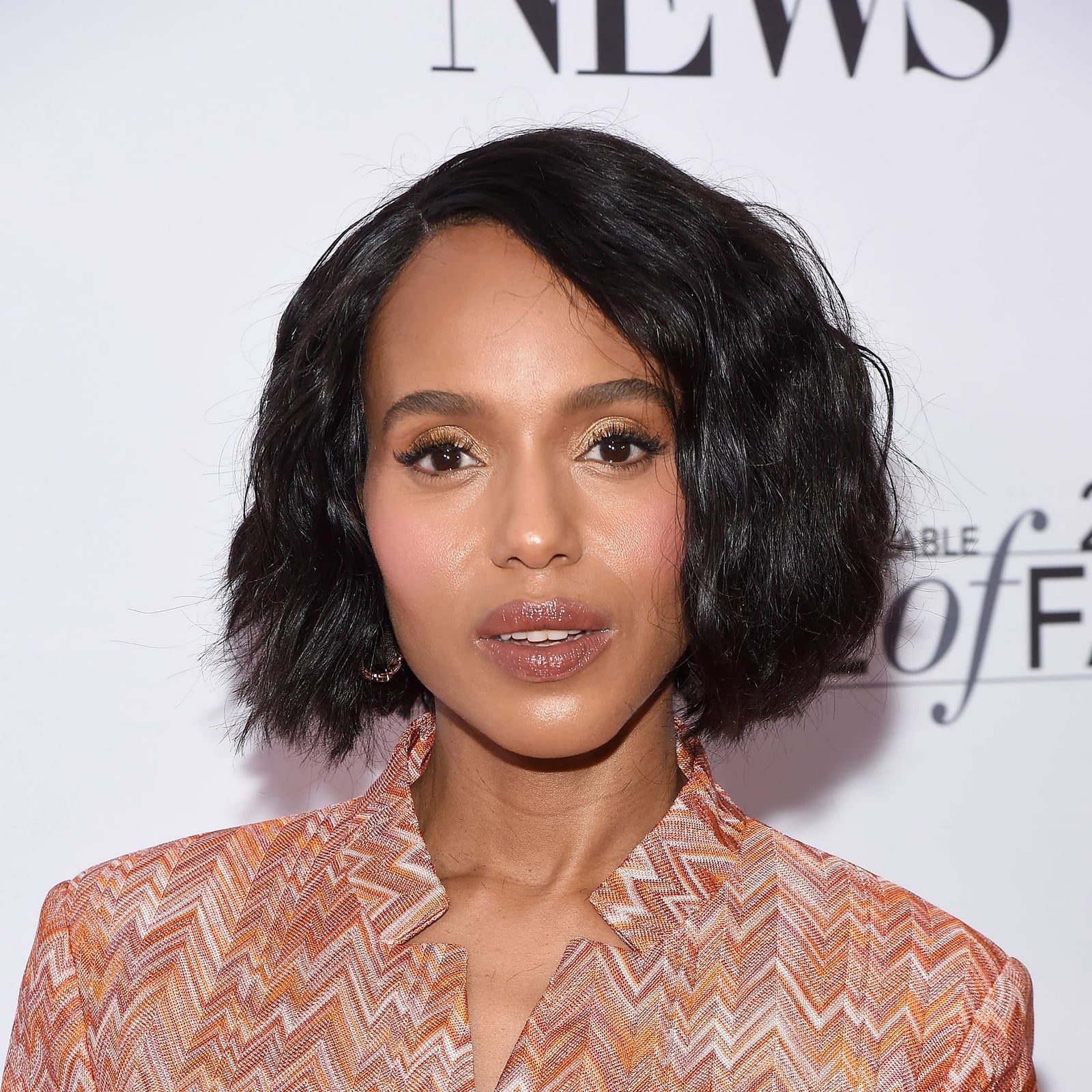 Dark Brown Collarbone Layers With Swept Bangs — Simple Side Swept Bangs