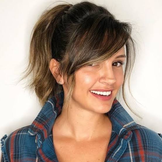 Shoulder Length Ponytail With Side Swept Bangs — Simple Side Swept Bangs