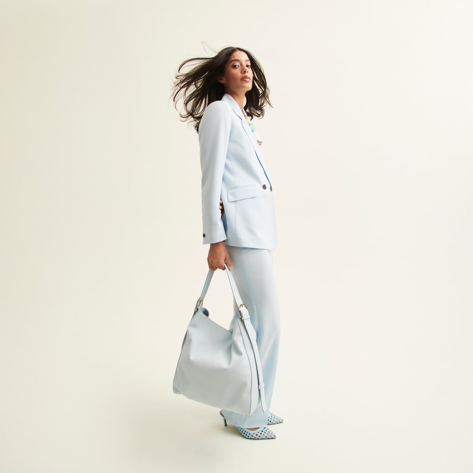 Oversized Pastel Blue Blazer Suit Oversized Pastel Blue Blazer Suit — Simple Smart Casual Outfits