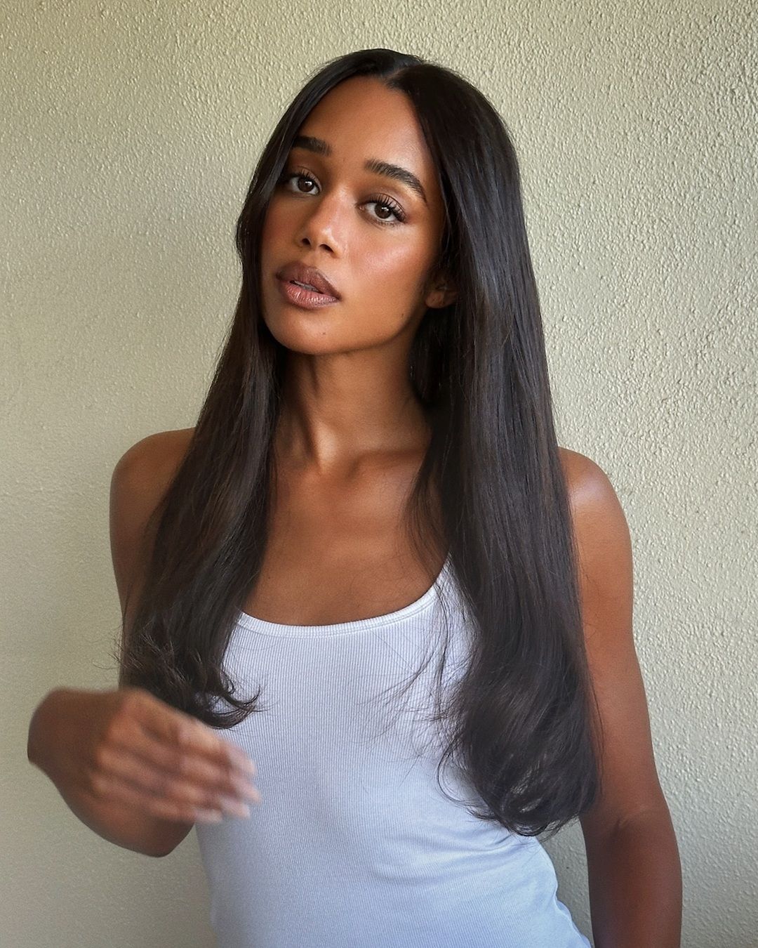 Thick Mid-Back Natural Texture Thick Mid-Back Natural Texture — Simple Straight Hair Haircuts