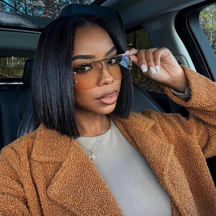 Black Chin Bob With Blunt Cut Black Chin Bob With Blunt Cut — Simple Straight Hair Haircuts