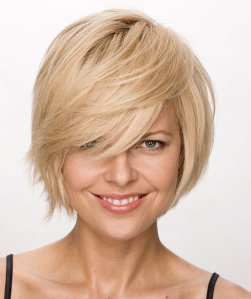 Short Blonde Bob With Asymmetrical Bangs Short Blonde Bob With Asymmetrical Bangs — Simple Straight Hair Haircuts