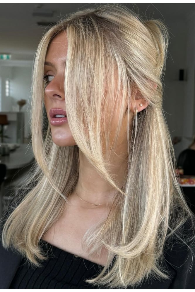 Collarbone Shag With Textured Layers Collarbone Shag With Textured Layers — Simple Straight Hair Haircuts