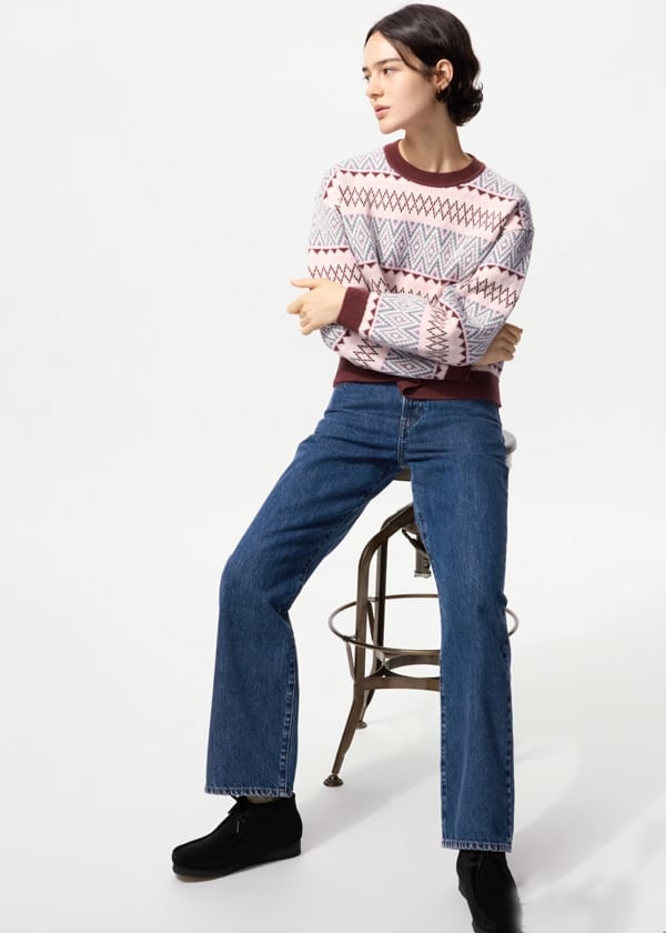 Dark Wash Straight Leg Jeans with Patterned Sweater Dark Wash Straight Leg Jeans with Patterned Sweater — Simple Straight Leg Jeans Outfits