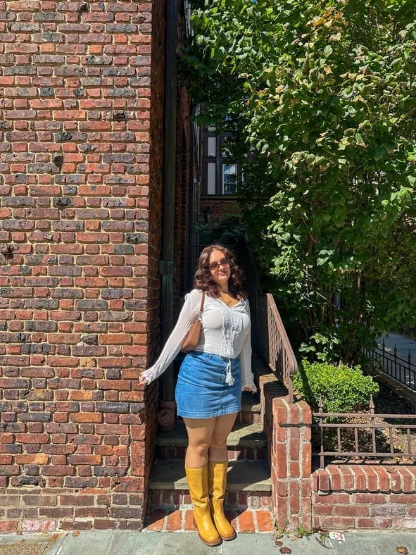 White Blouse with Blue Denim Mini Skirt and Yellow Boots White Blouse with Blue Denim Mini Skirt and Yellow Boots — Simple Style Inspo