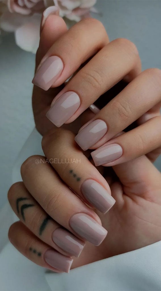 Smooth Soft Square Medium Taupe Nails Smooth Soft Square Medium Taupe Nails — Simple Taupe Nails