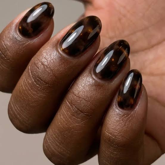 Medium Almond Full Tortoise Print — Simple Tortoise Nails
