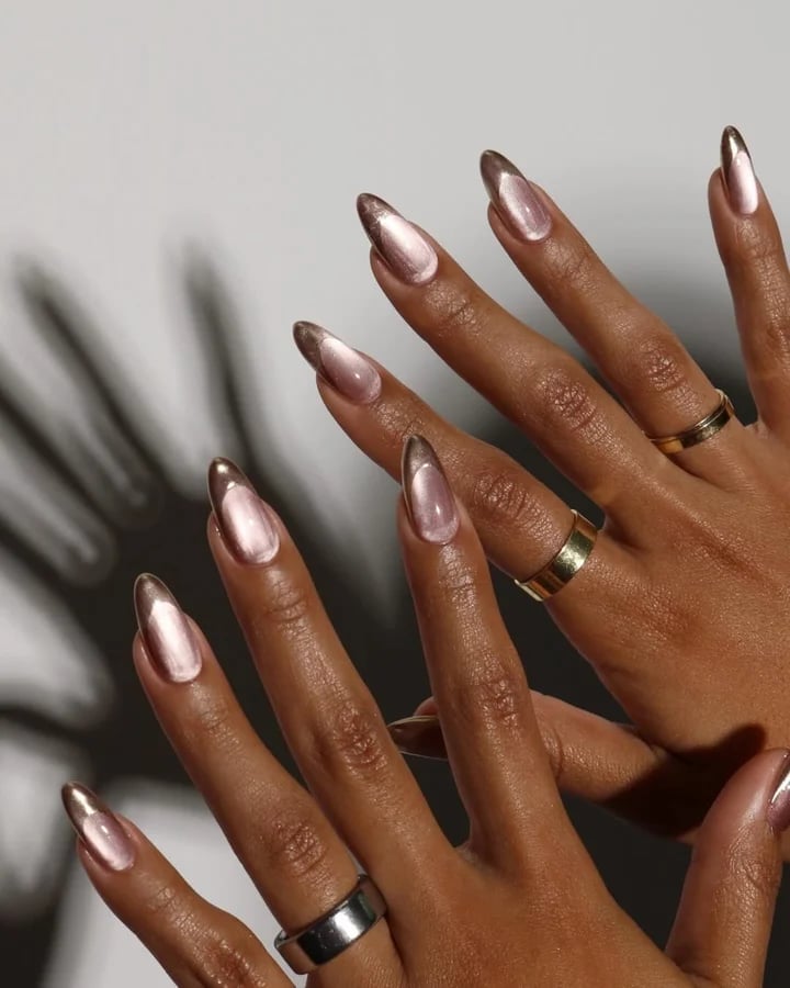 Pearl Gradient Gold Accent Medium Almond Nails — Simple Trending Nails