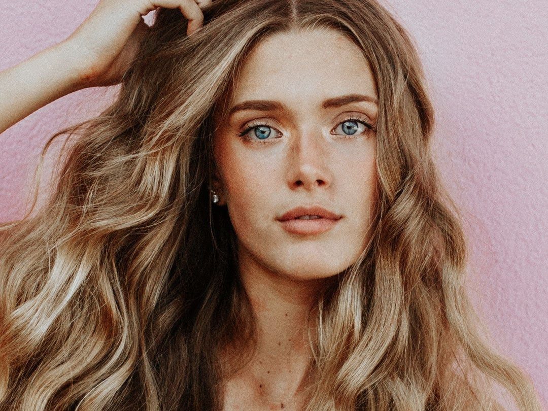 Mid-Back Honey Blonde Beach Waves Mid-Back Honey Blonde Beach Waves — Simple Waves Hair