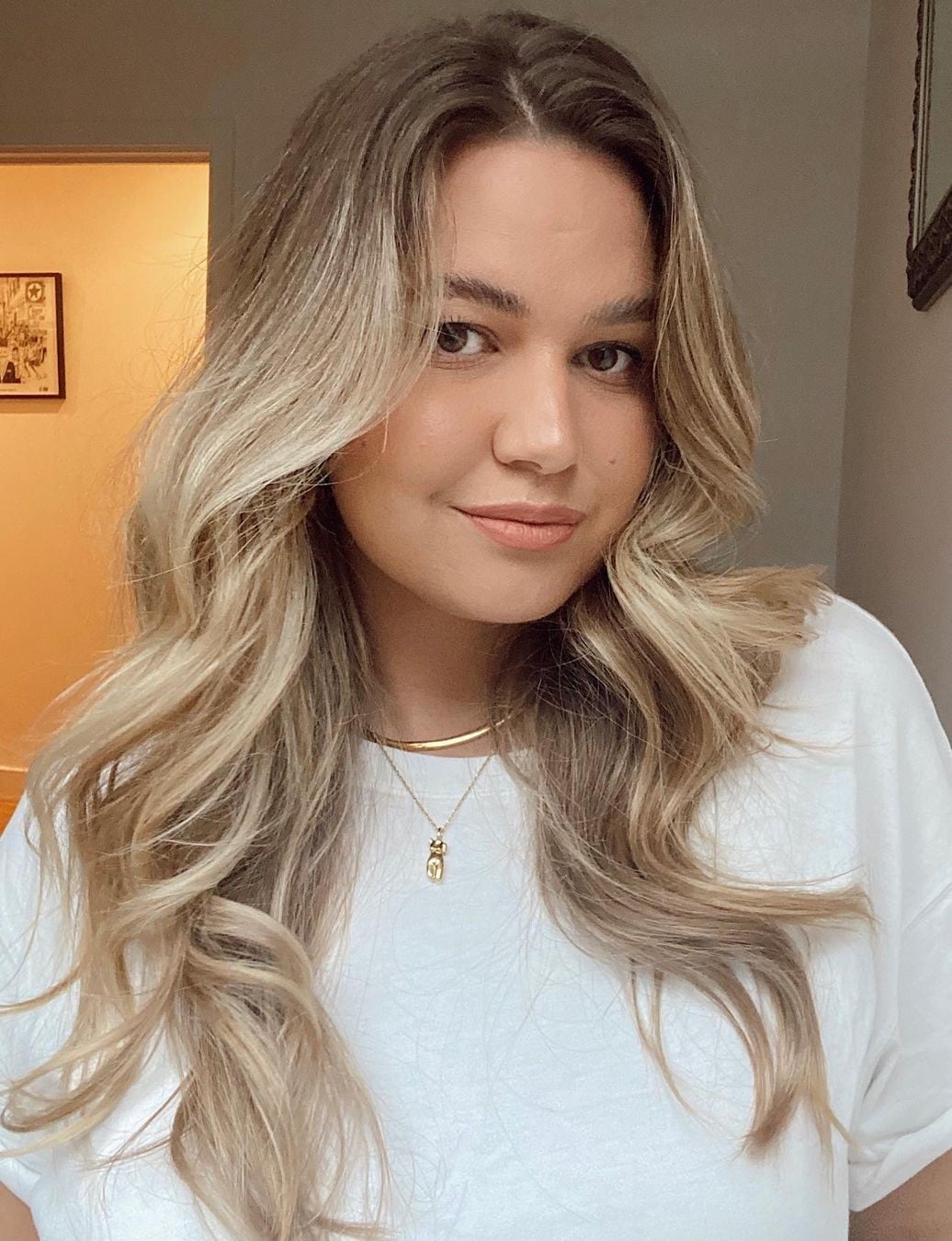 Shoulder Length Fine Blonde Beach Waves Shoulder Length Fine Blonde Beach Waves — Simple Waves Hair
