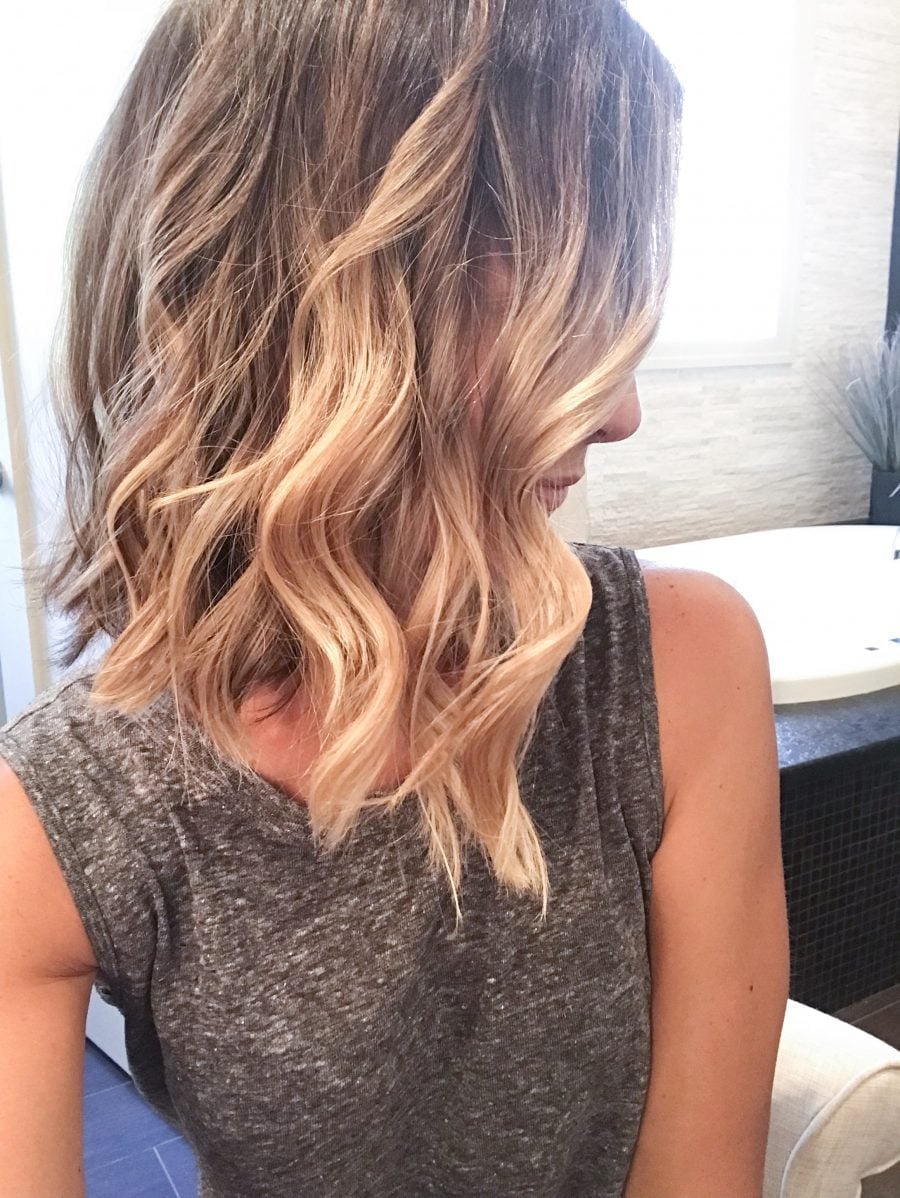 Collarbone Blonde Balayage Beach Waves Collarbone Blonde Balayage Beach Waves — Simple Waves Hair