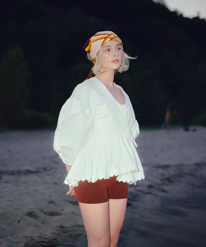 Peplum Blouse with Scalloped Hem and Fitted Shorts Peplum Blouse with Scalloped Hem and Fitted Shorts — Simple Weekend Outfits