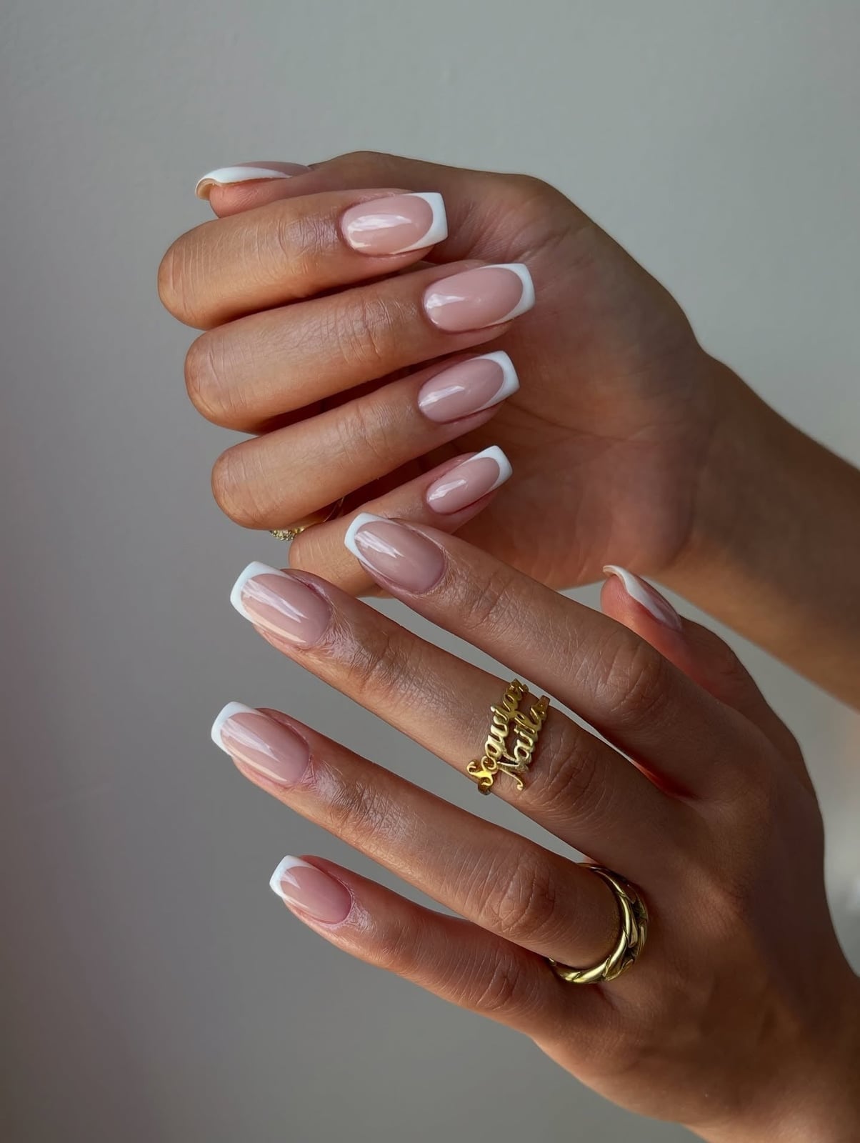 Short Square Oval Nails With Classic White Tips — Simple White French Tip Nails