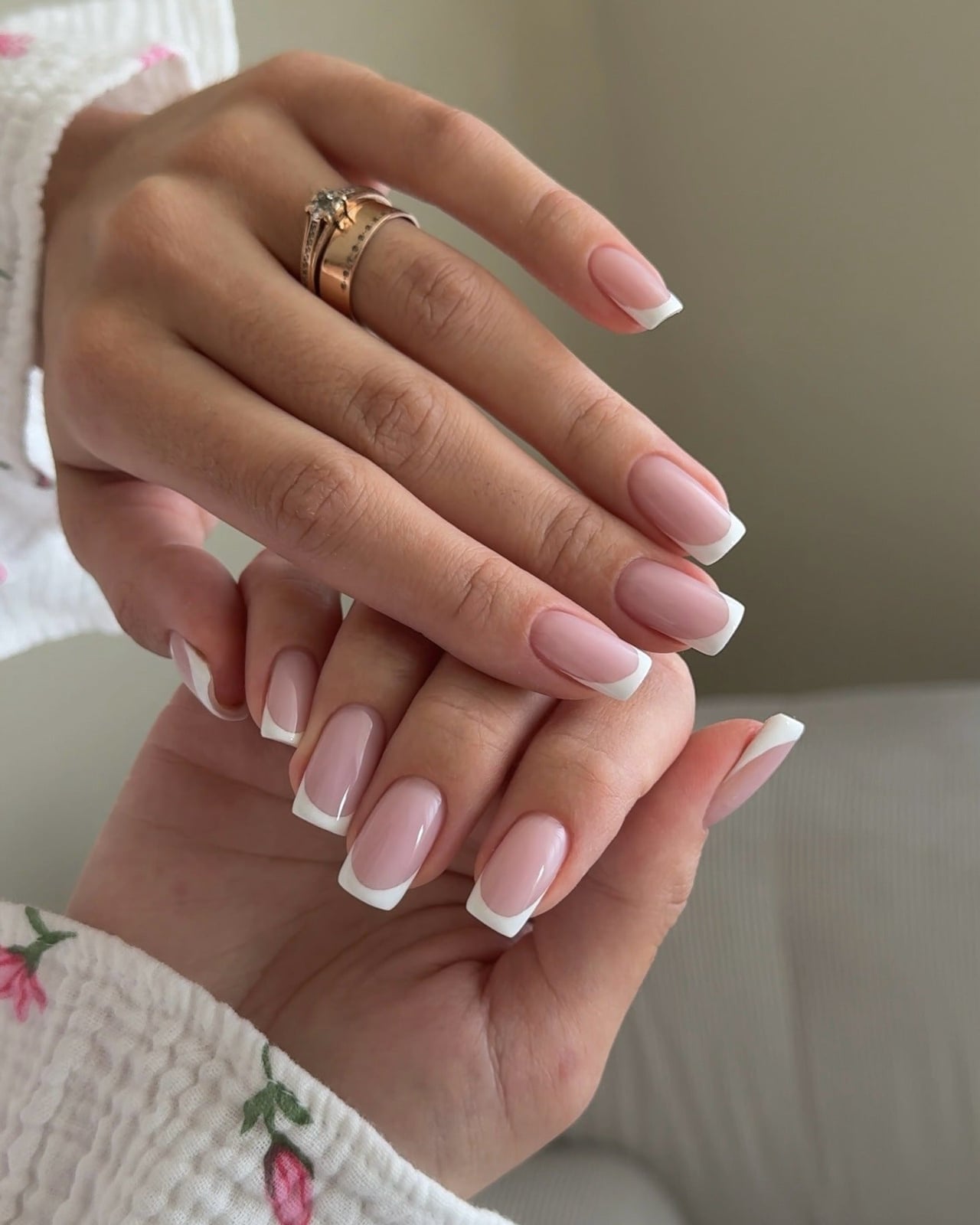 Short Oval Square Nails With Timeless White French Tips, Glossy — Simple White French Tip Nails