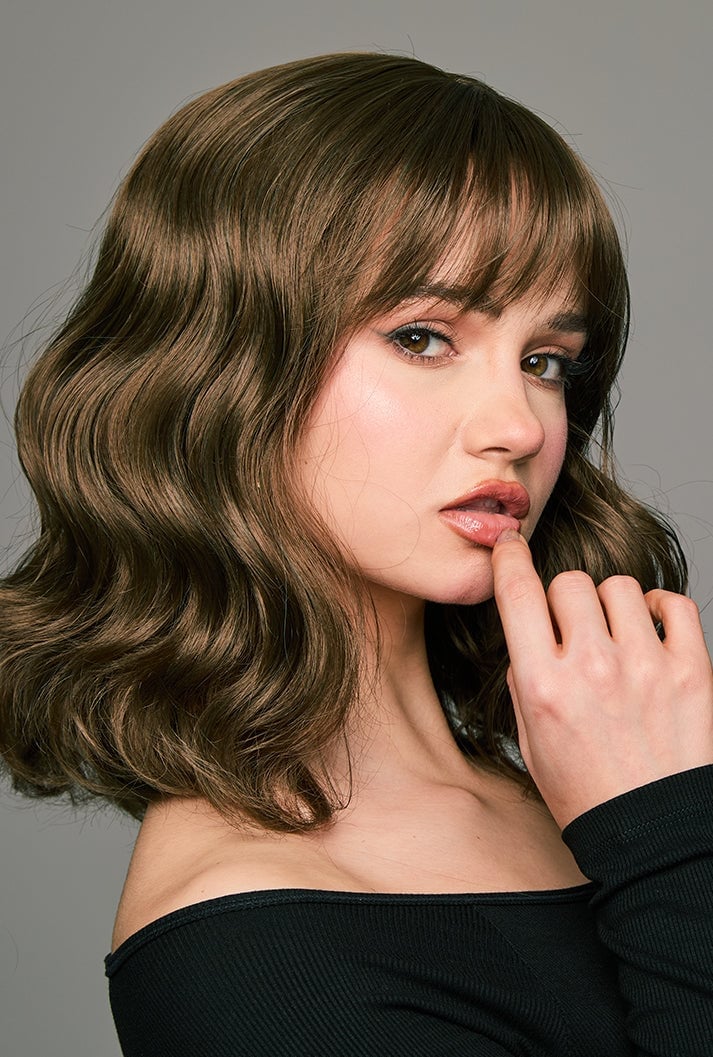 Medium Brown Wavy Bob With Blunt Bangs — Simple Wig Styles