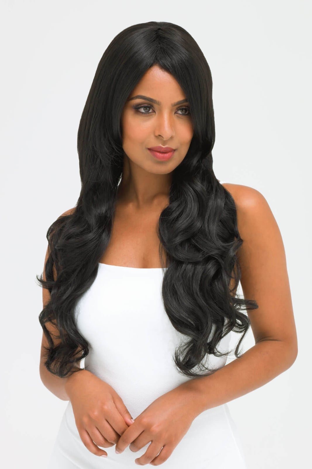Black Wavy Mid-Back Length With Side Swept Fringe, Close-Up Take — Simple Wig Styles