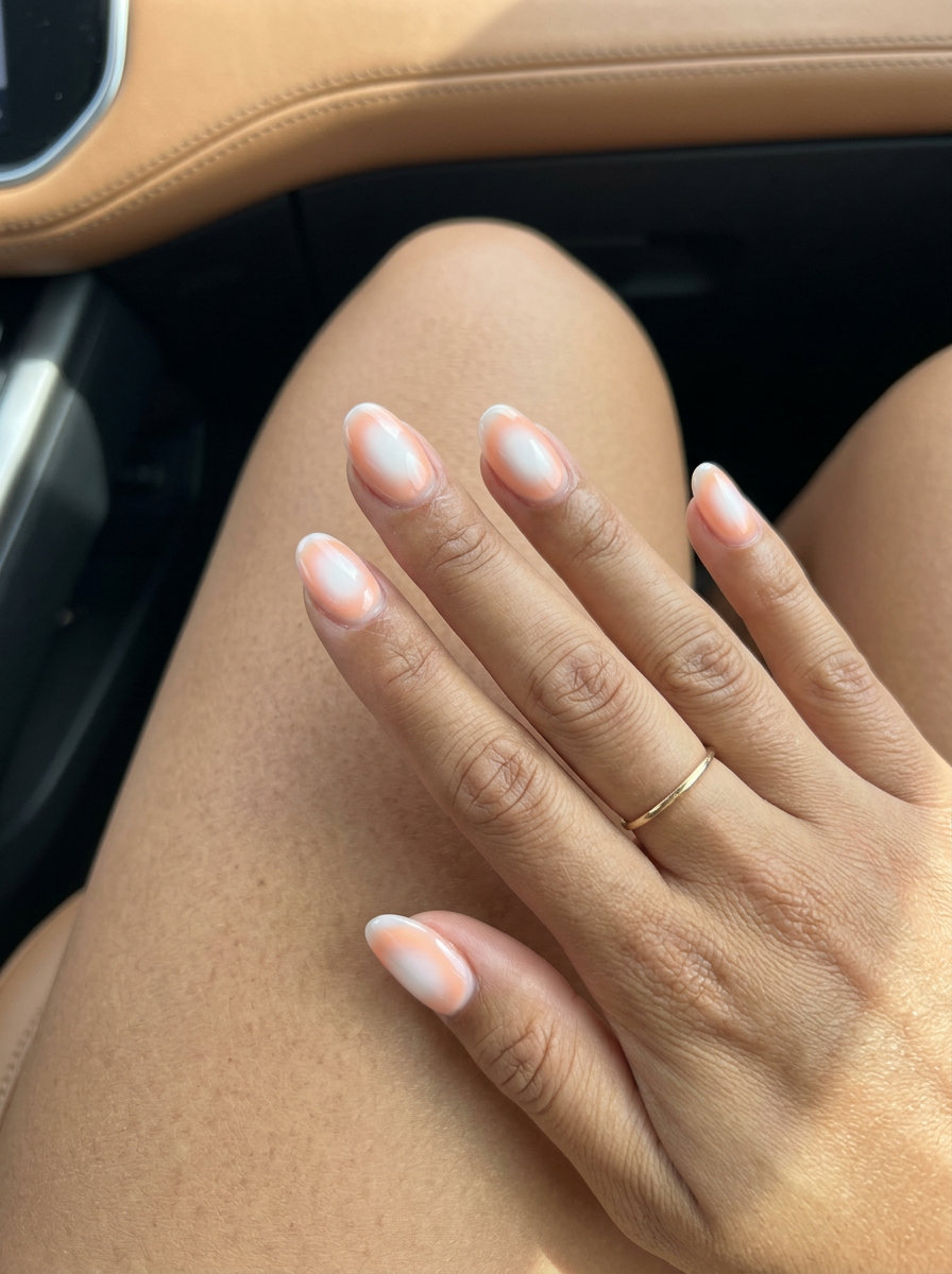 Peach Aura Gradient Nails 2026 Ethereal peach aura nails with bright center for summer events, summer peach nails 2026.
