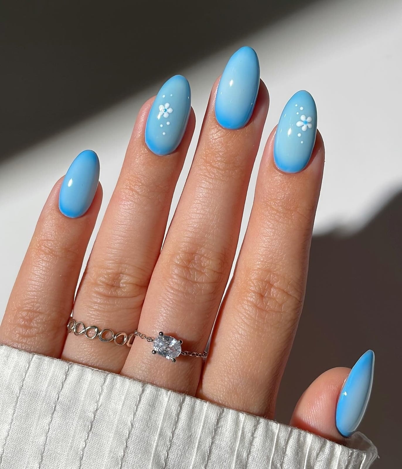 Baby Blue to White Ombre Medium Oval — Trendy Baby Blue Nails