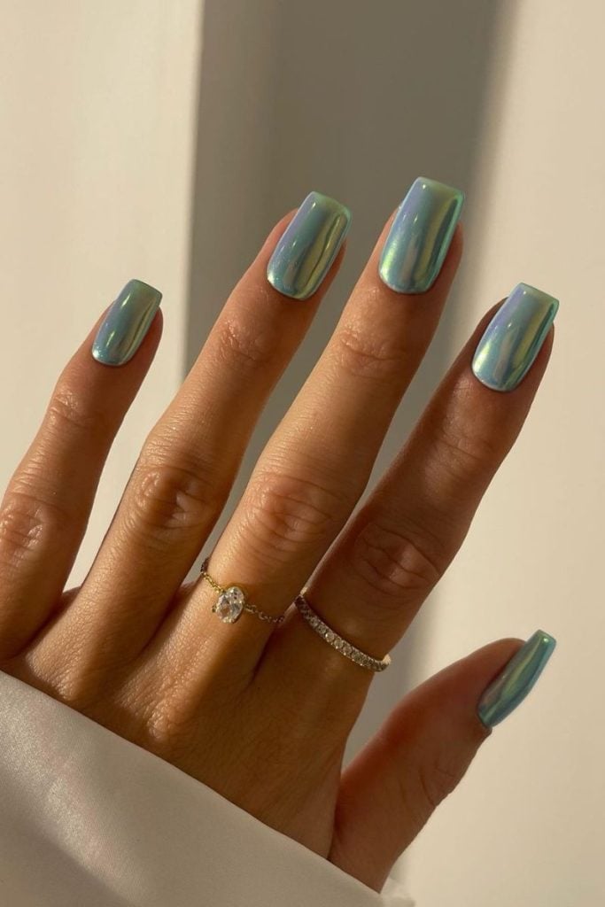 Baby Blue to White Ombre Medium Oval With Short Square — Trendy Baby Blue Nails