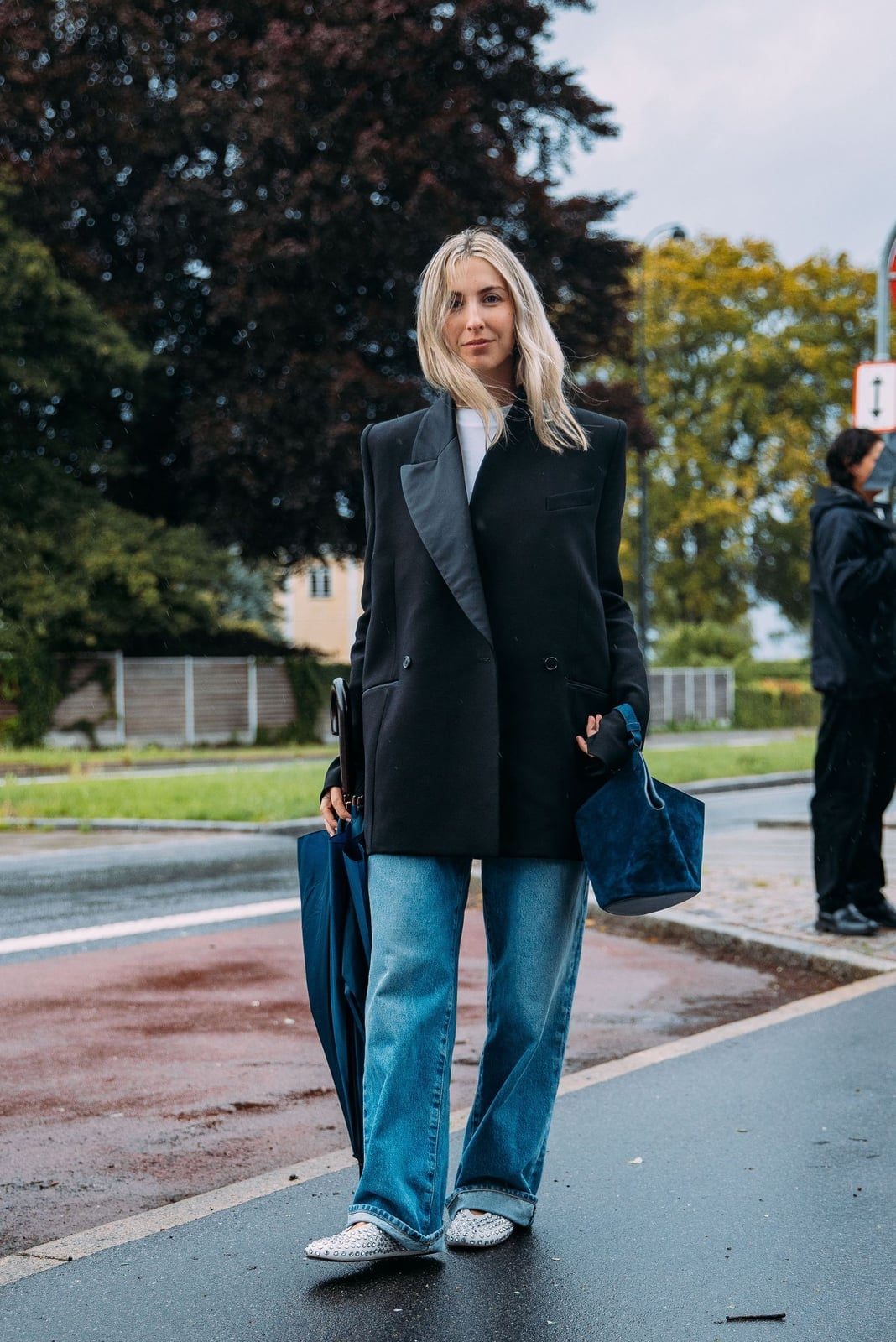 Oversized Blazer with Wide Leg Jeans and Embellished Flats — Trendy Ballet Flats Outfits