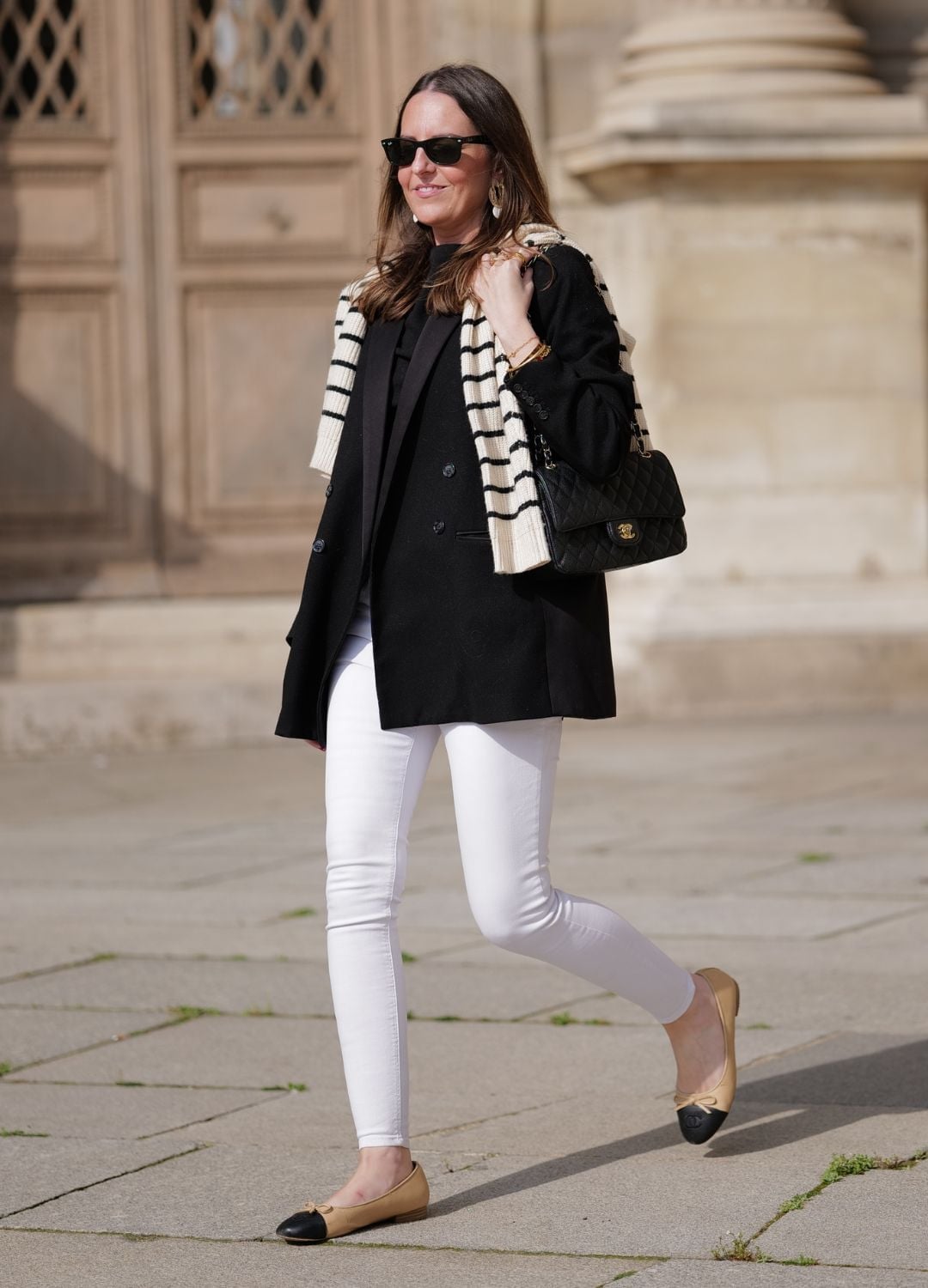 Black Blazer with Fitted Jeans and Two-Tone Ballet Flats — Trendy Ballet Flats Outfits