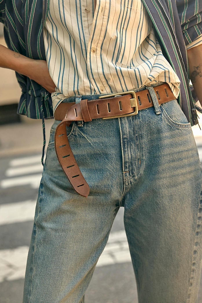 Distressed Leather Belt With Striped Set — Trendy Belt Outfits