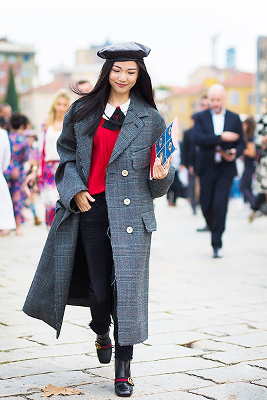 Plaid Coat and Beret with Ankle Boots — Trendy Beret Outfits