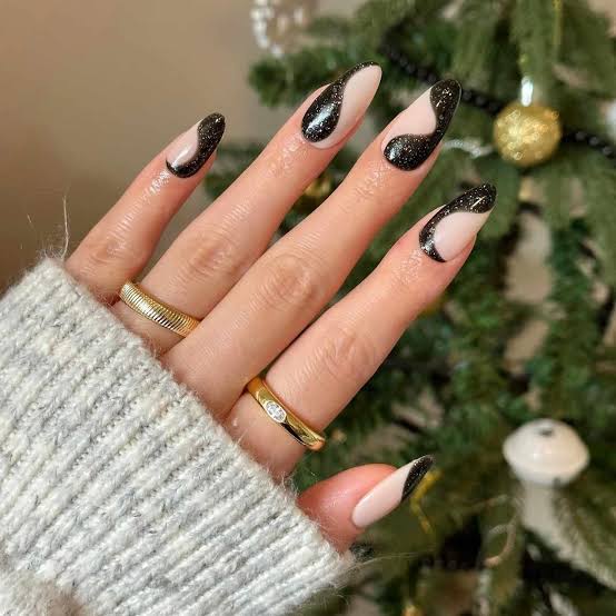 Abstract Black Shapes Glitter Long Almond Nails — Trendy Black Almond Nails