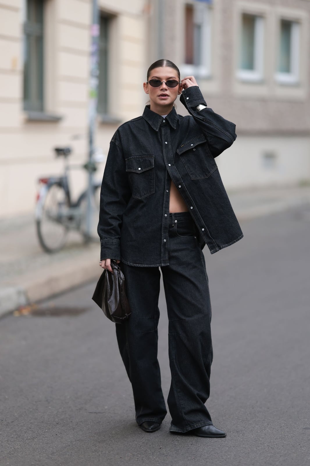 Monochrome Black With Oversized Denim Shirt — Trendy Black Baggy Jeans Outfit