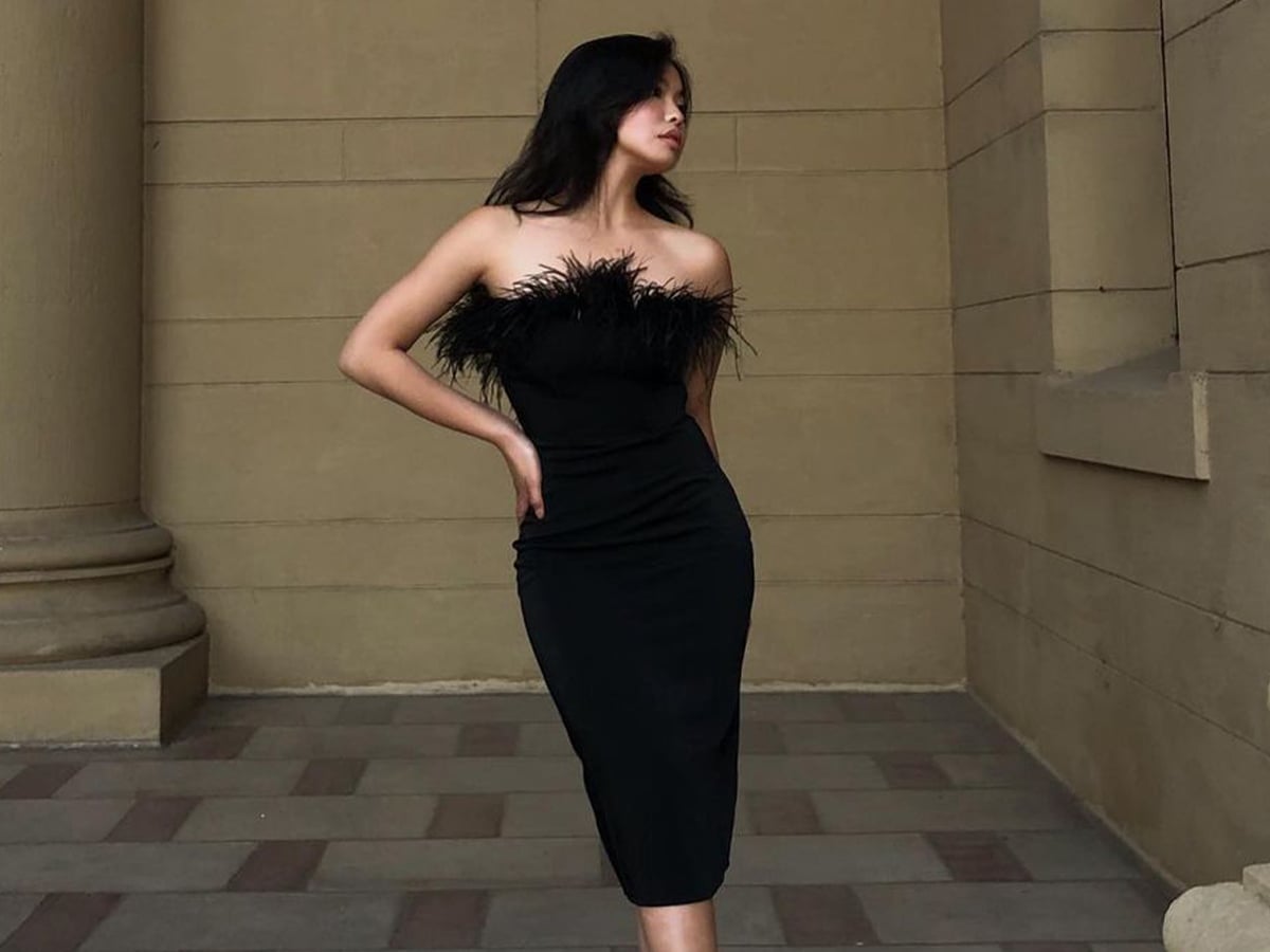 Feather Trim Strapless Black Midi Dress, Close-Up Take Feather Trim Strapless Black Midi Dress, Close-Up Take — Trendy Black Dress Outfits