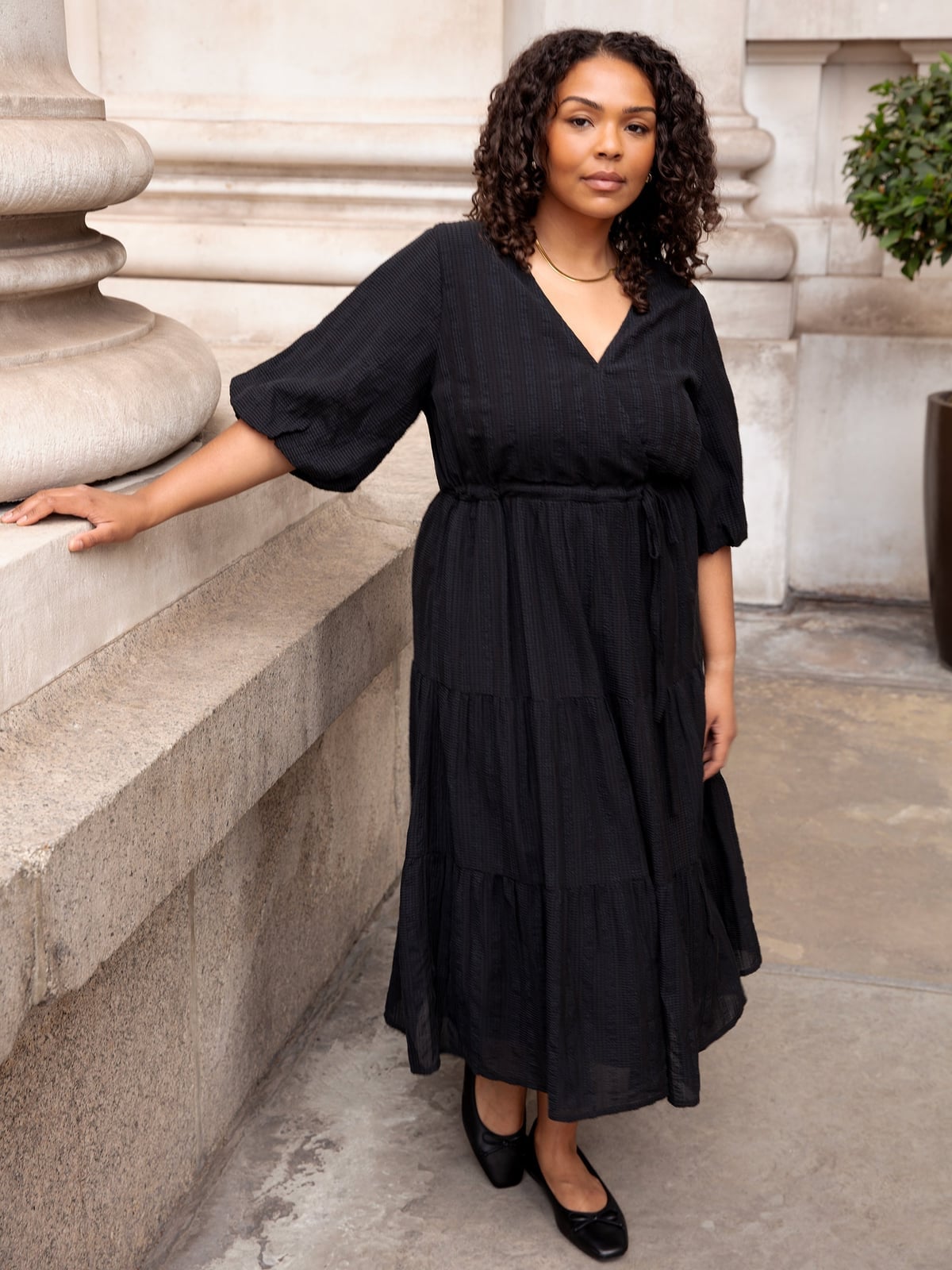 Tiered Skirt Black Midi Dress Casual Daytime, Close-Up Take Tiered Skirt Black Midi Dress Casual Daytime, Close-Up Take — Trendy Black Dress Outfits