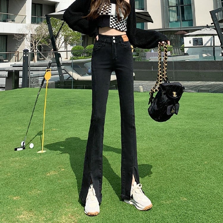 Split Hem Black Flare Jeans with Knit Cardigan Split Hem Black Flare Jeans with Knit Cardigan — Trendy Black Flare Jeans Outfit