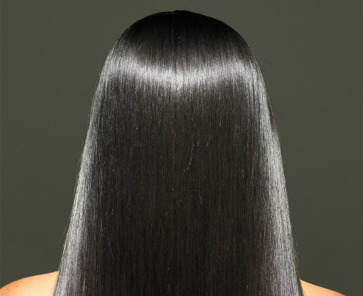 Mid-Back Straight Cut With Glossy Finish — Trendy Black Hair