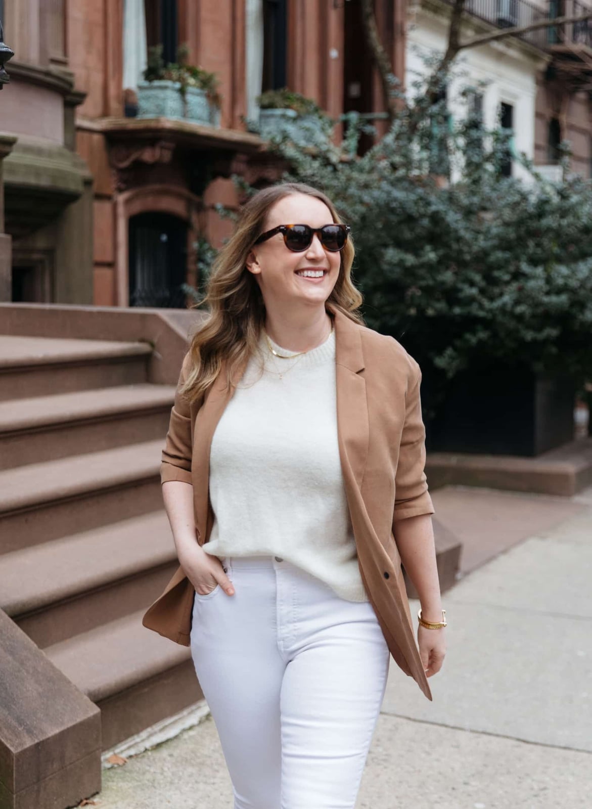 Camel Relaxed Fit Blazer with Cream Sweater and White Jeans — Trendy Blazer Outfits