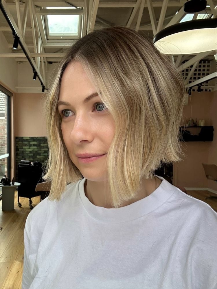 Honey Blonde Bob With Sun-Kissed Balayage — Trendy Blonde Bob