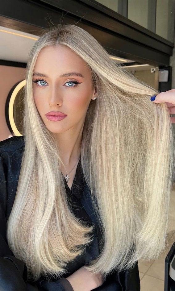 Bright Blonde With Honey Balayage — Trendy Blonde Hairstyles