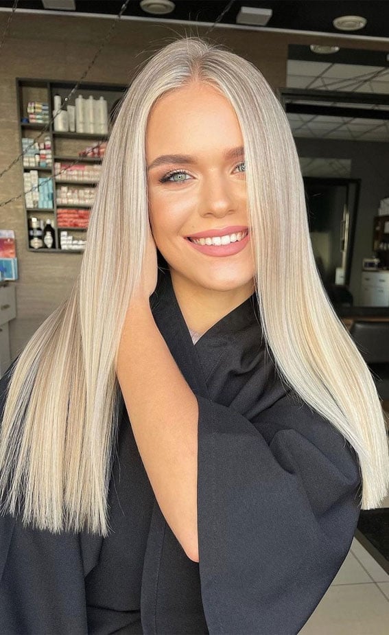 Cool Platinum Blonde Bob — Trendy Blonde Hairstyles