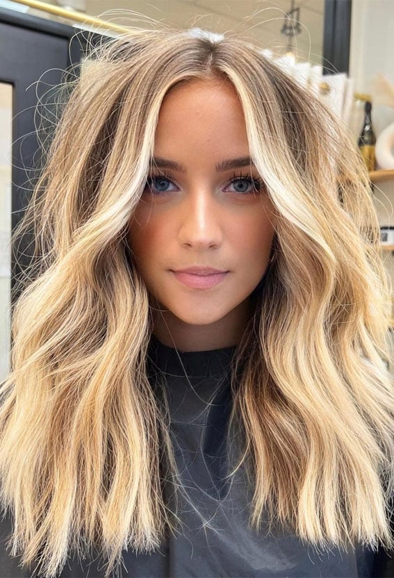 Light Honey Blonde With Darker Roots — Trendy Blonde Hairstyles