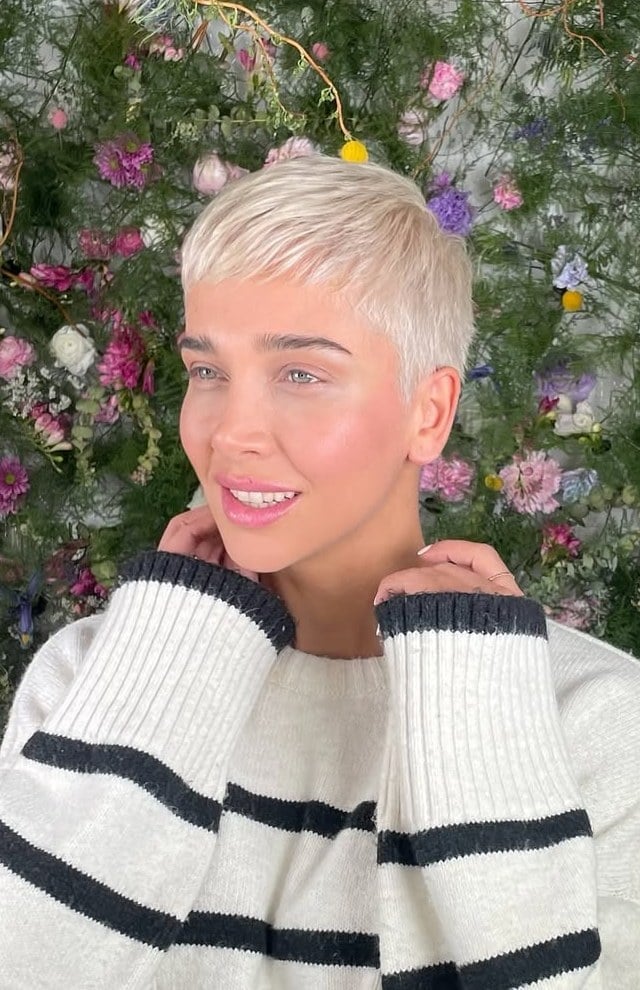 Platinum Pixie With Textured Micro Fringe Platinum Pixie With Textured Micro Fringe — Trendy Blonde Short Hair