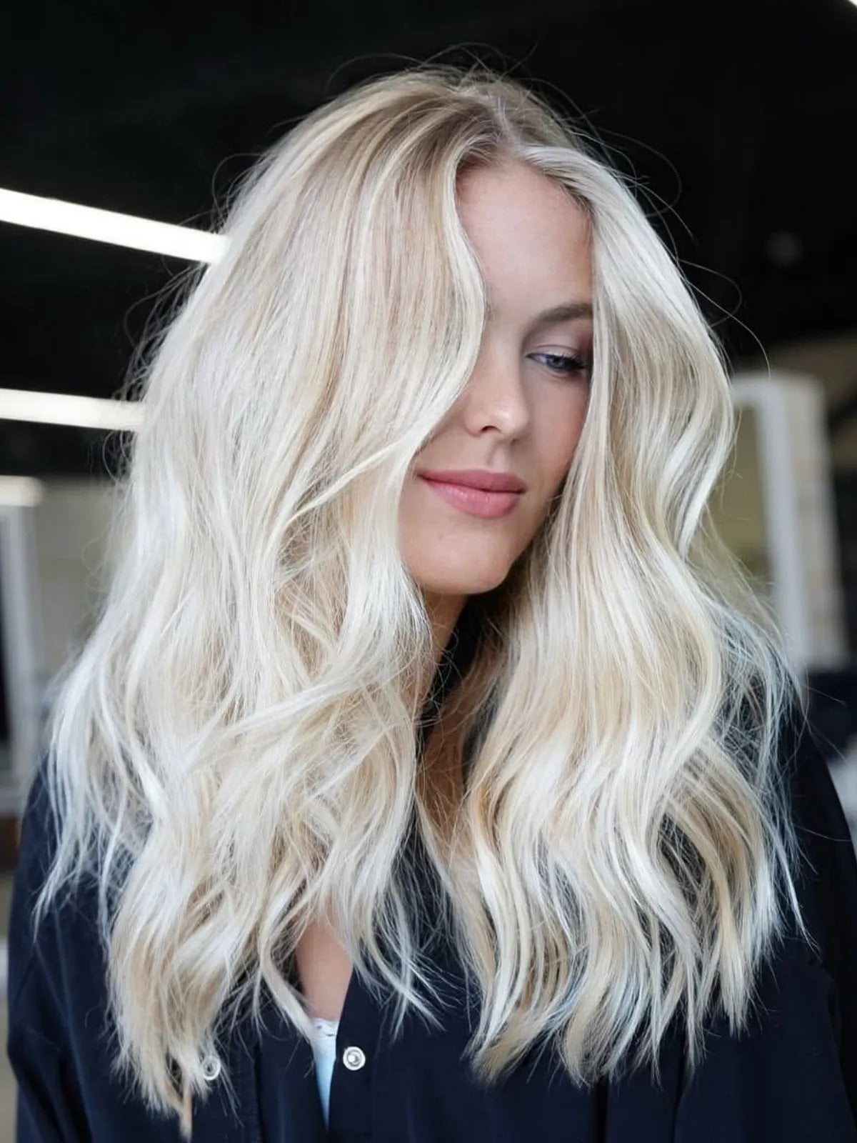 Mid-Back Platinum Blonde Voluminous Waves Mid-Back Platinum Blonde Voluminous Waves — Trendy Blonde Wavy Hair