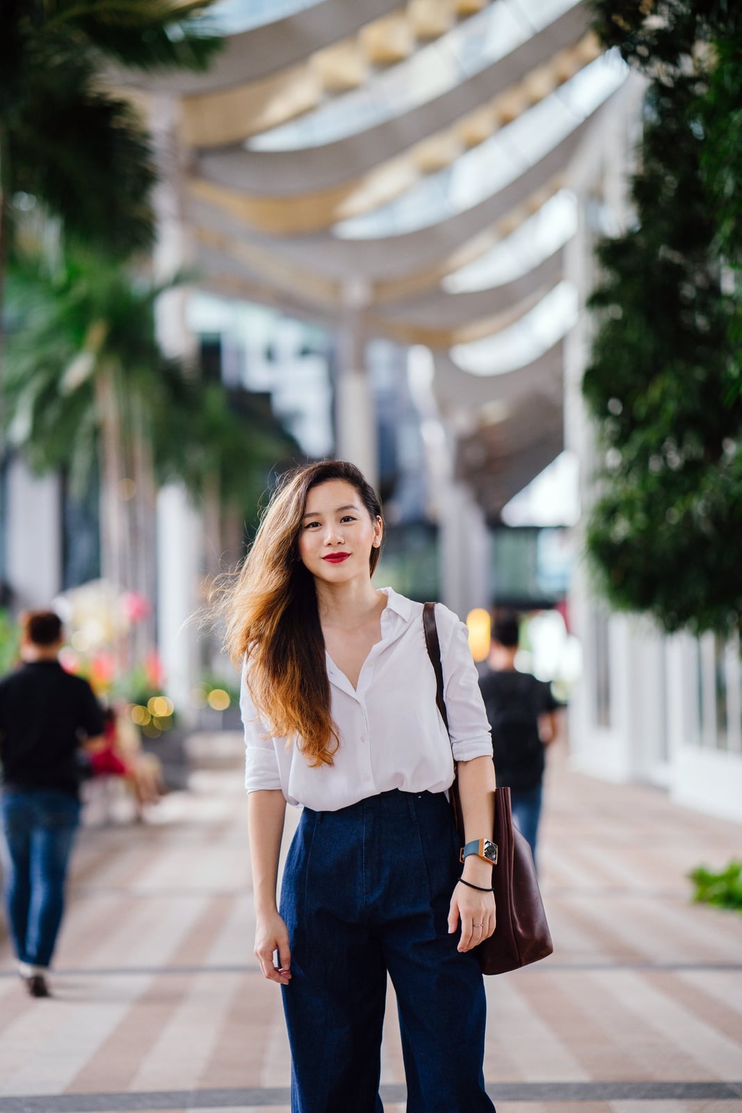 White Button-Down Shirt with Blue Wide-Leg Trousers — Trendy Blue and White Outfits